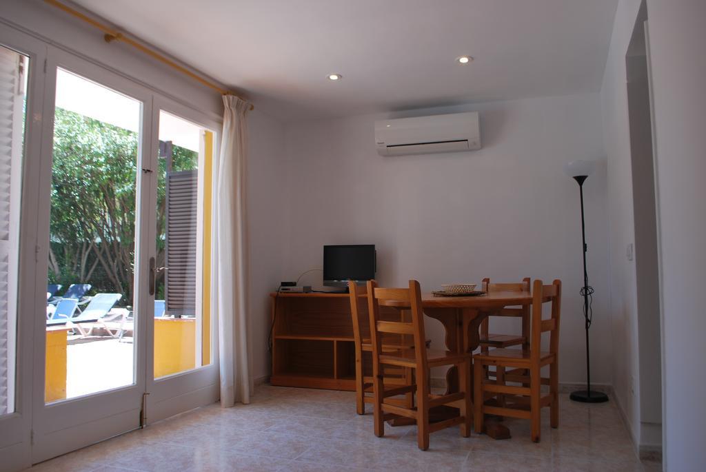 Apartamentos Les Palmeres Platja d'Aro Esterno foto