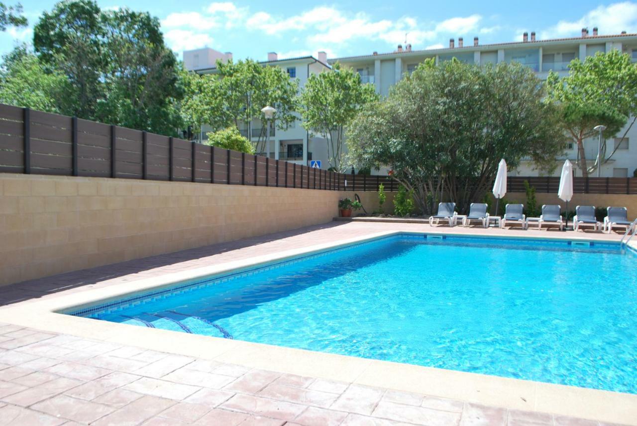 Apartamentos Les Palmeres Platja d'Aro Esterno foto