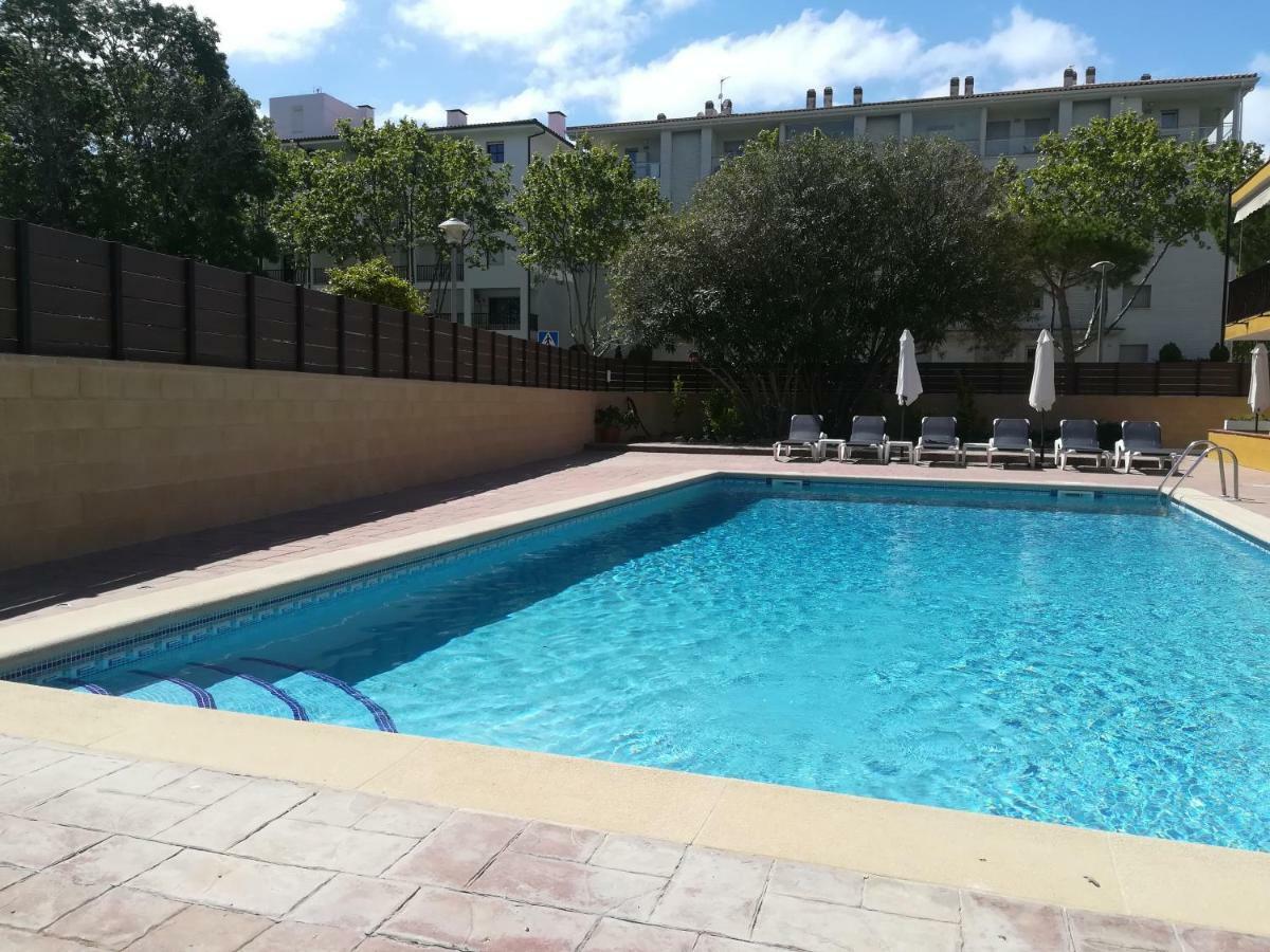Apartamentos Les Palmeres Platja d'Aro Esterno foto